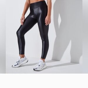 Noli Liquid Leggings Black Size Large NWT